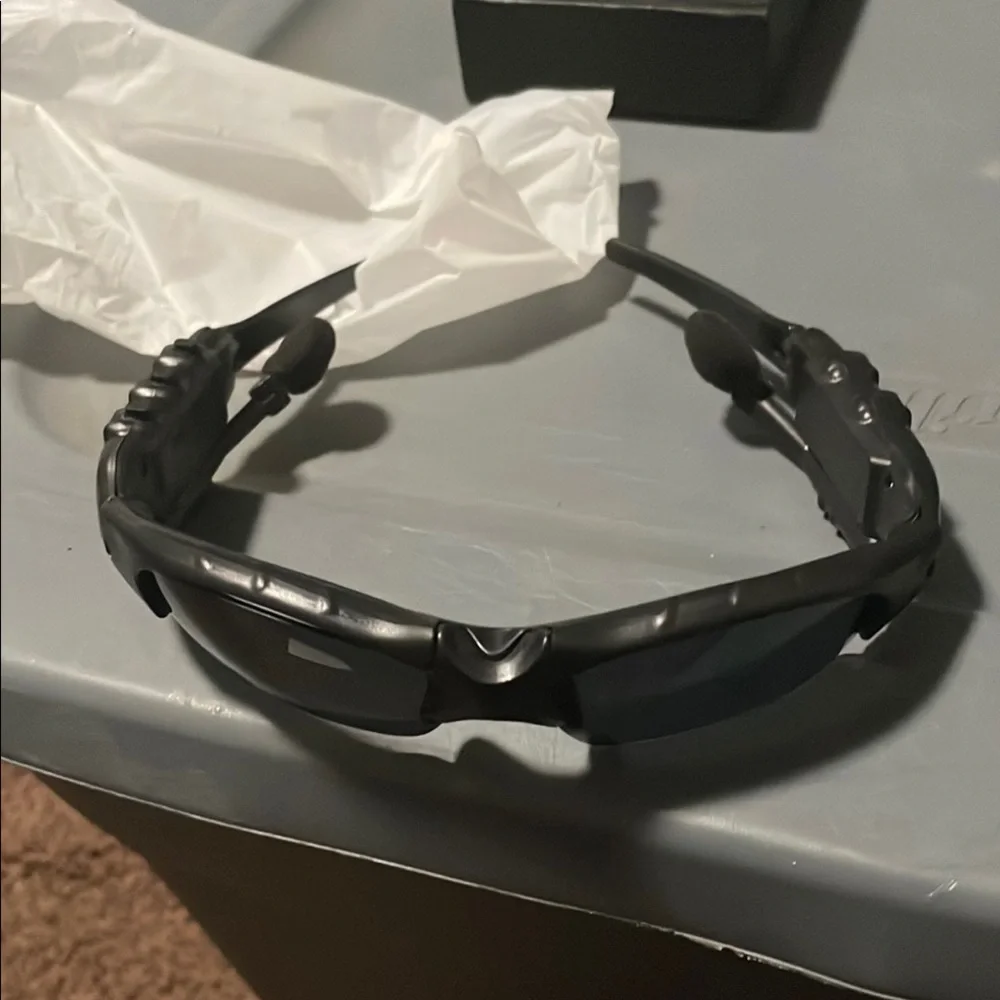 Black Smart Sunglasses